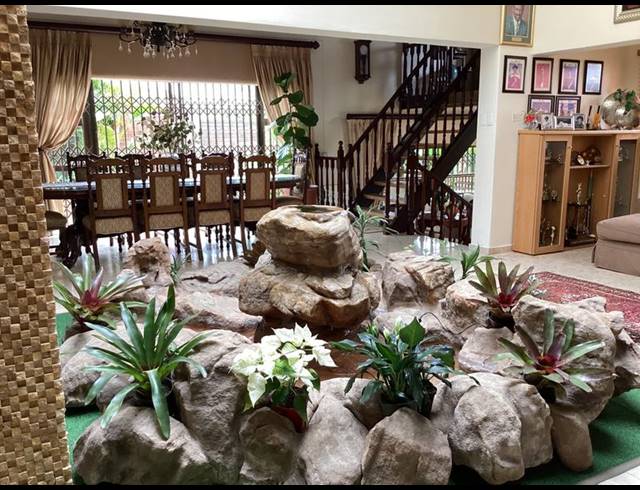 4 BEDROOM HOUSE FOR SALE IN RESERVOIR HILLS